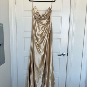 Elegant Gold Evening Gown/Dress with slit Large
